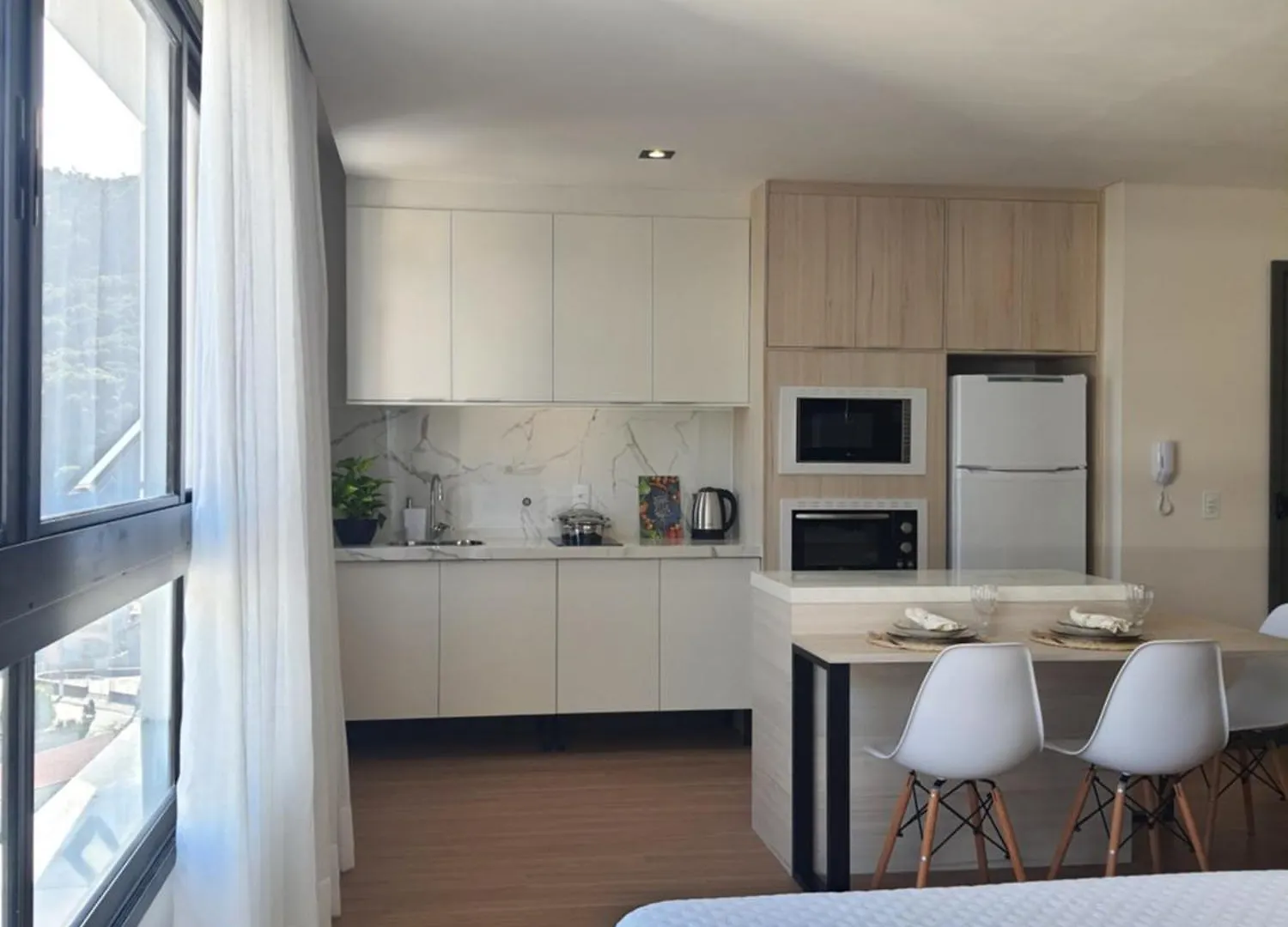 Apartment Estudio Com Vista Do Mar - Lemon Residence Florianopolis Brazil
